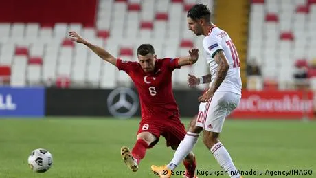 Fußball-Wettskandal in Türkei: Spieler festgenommen