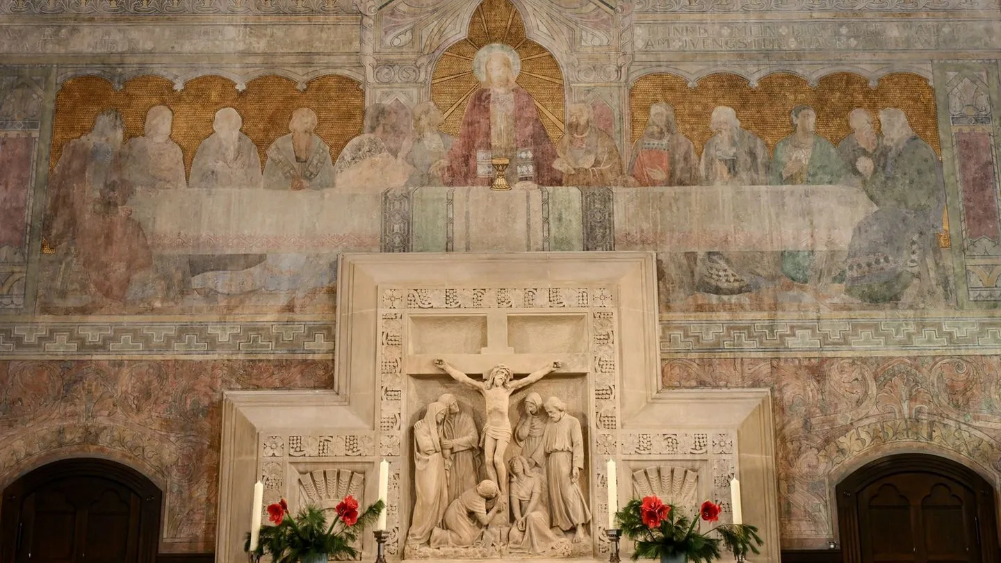 In Friedrichshagen: Altargemälde in Christophoruskirche freigelegt