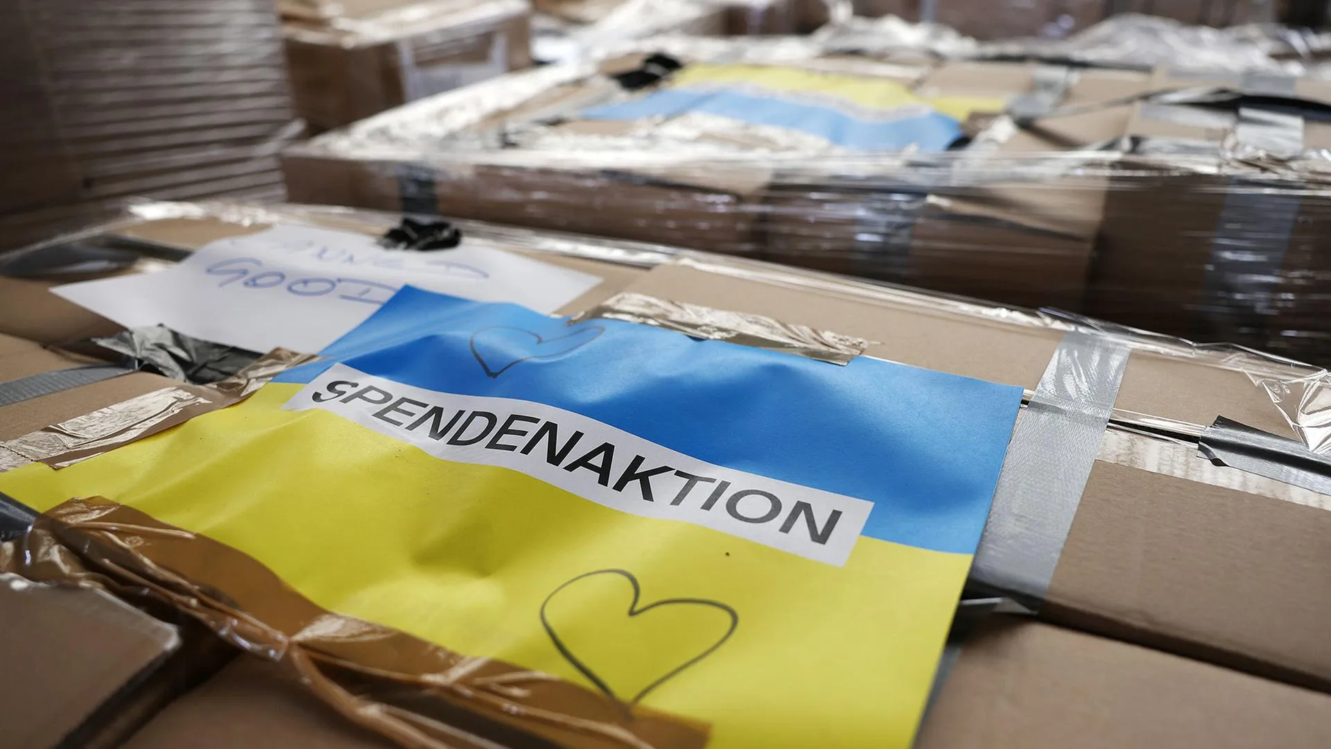 Faktenfinder: Entwicklungshilfe im Fokus von Desinformation