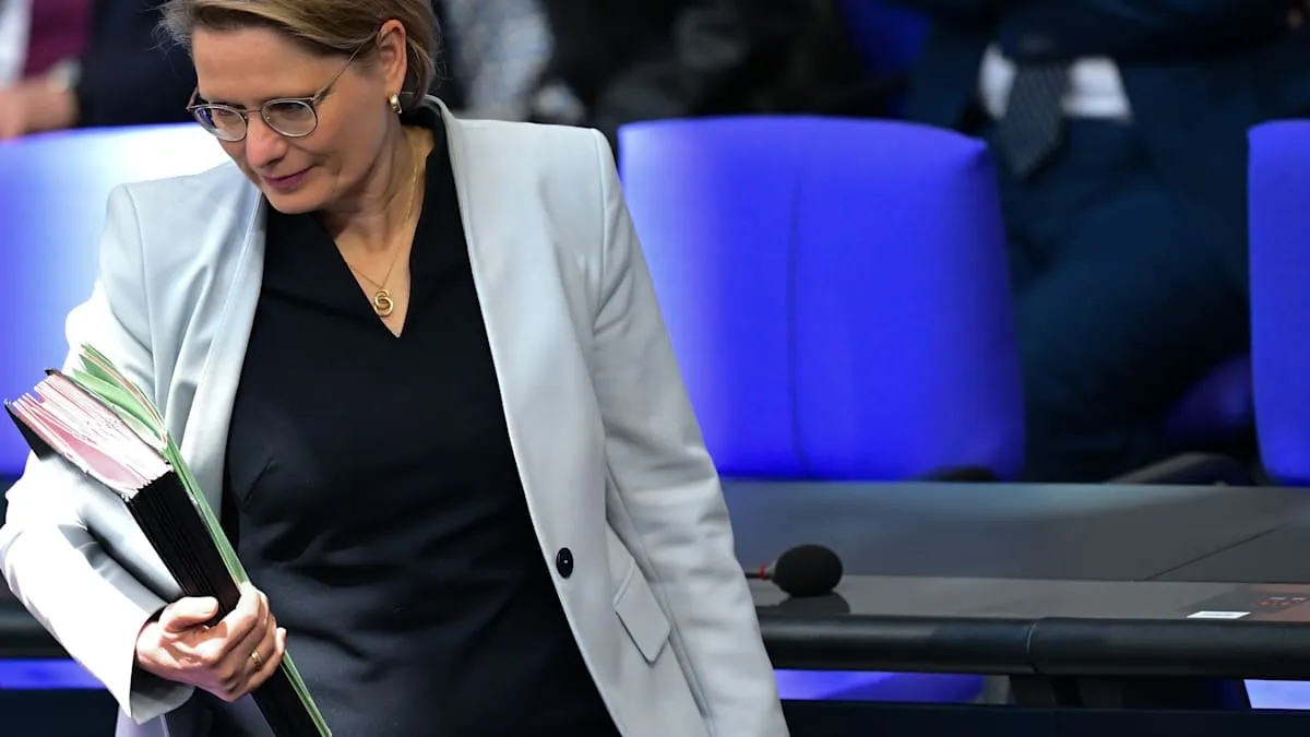 Justizministerin plant Haftstrafen für pornografische Deepfakes