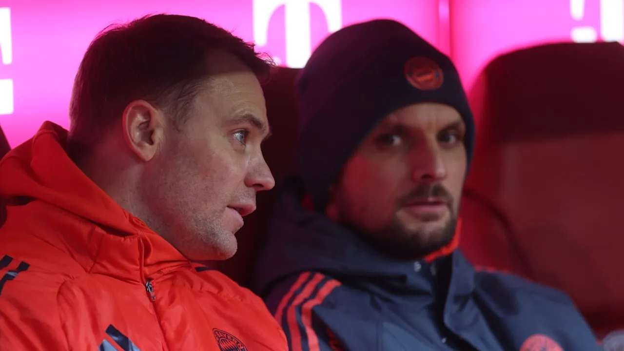 Weltmeister-Torwart wird heute 40 - Ulreich gratuliert Neuer in BILD!