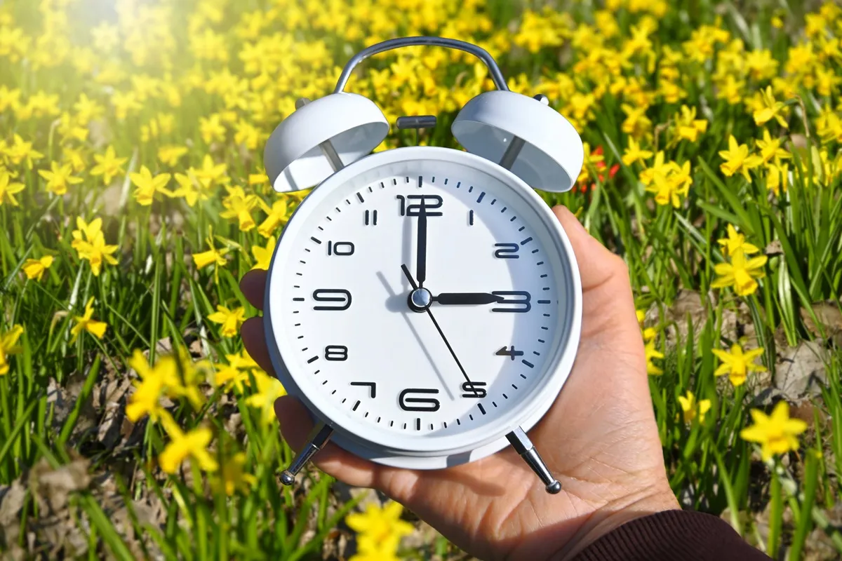Schlafexpertin warnt: So schadet die Zeitumstellung dem Körper