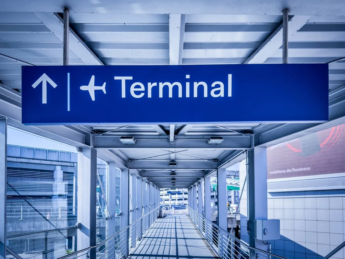 Flughafen Düsseldorf wendet sich an Reisende – das sollten sie in den Osterferien beachten