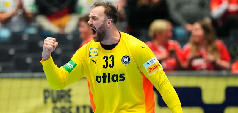 Und dann erinnert der Trainer bei seinem Wolff-Lob an den deutschen „Hexer“