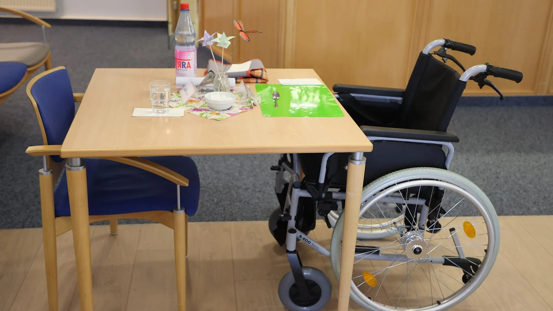 Kommentar: Armutsfalle Pflege - die Regierung muss handeln