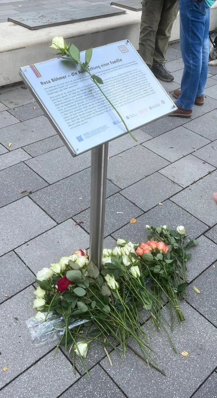 Erinnerung an die Opfer der Deportation der Gelsenkirchener Sinti und Roma nach Auschwitz im Jahr 1943 - Einladung zur Gedenkveranstaltung am Dienstag, 22. September, 17 Uhr