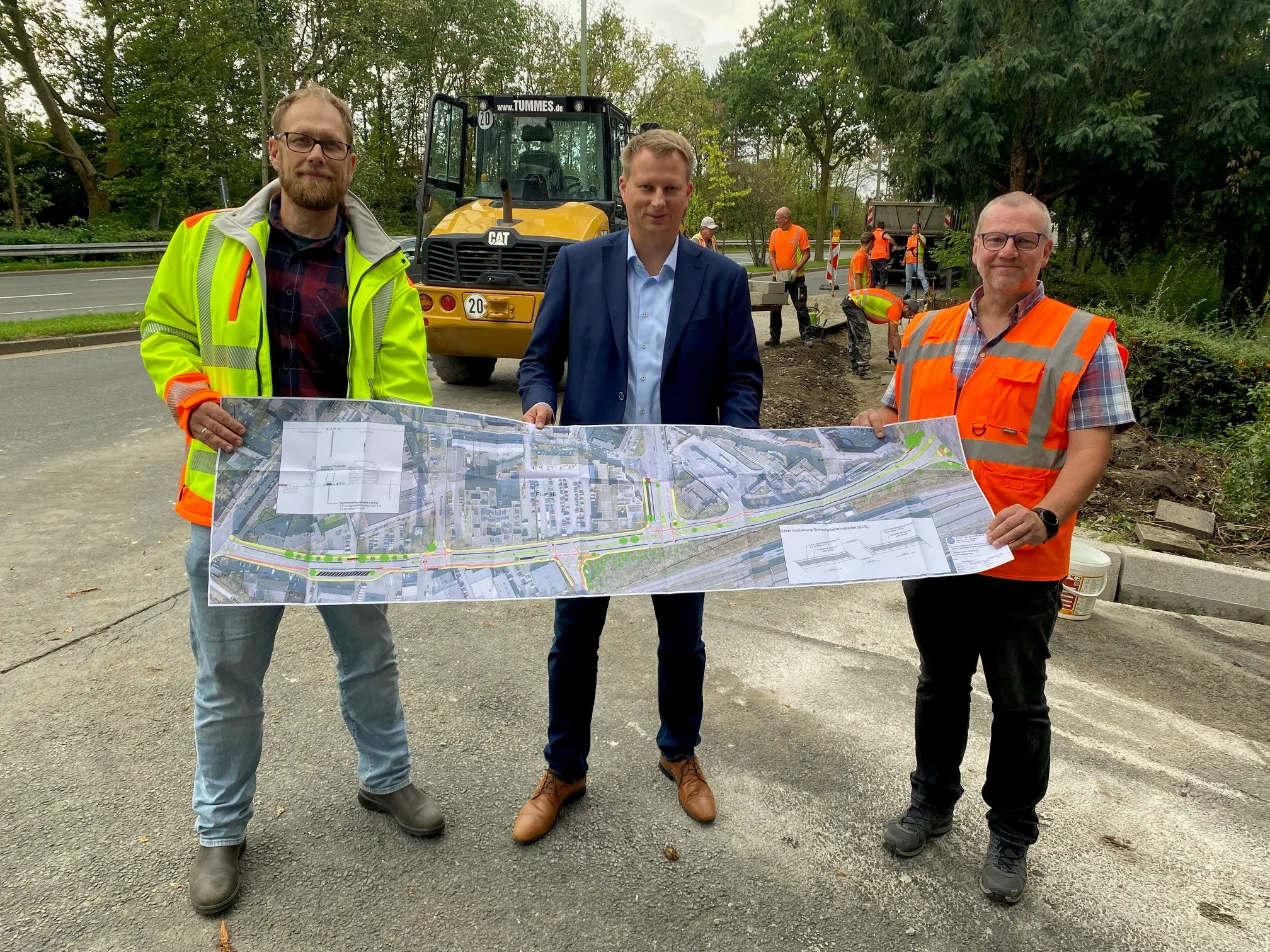 Bau eines geschützten Radfahrstreifens beginnt - Hiberniastraße erhält eine „Protected Bike Lane“