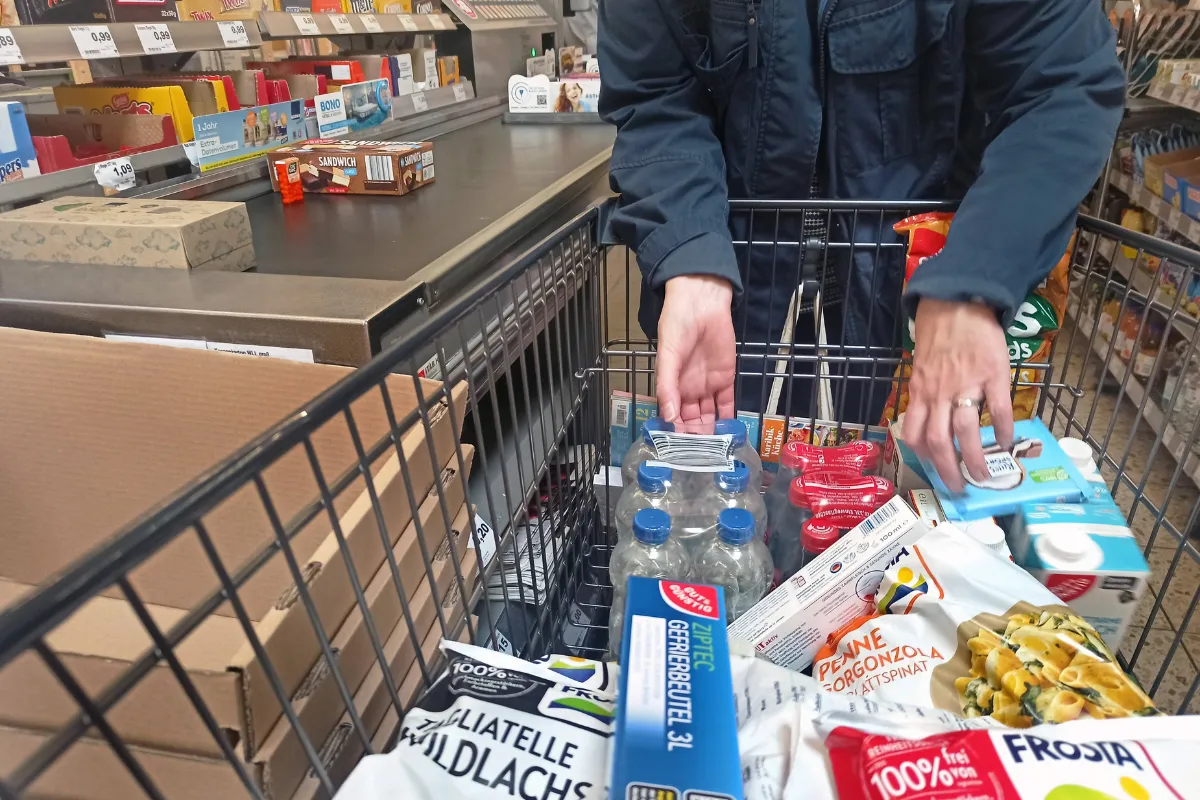Diebstahl-Vorwürfe und endlose Schlangen: Die schlimmsten Kassen-Erlebnisse bei Edeka