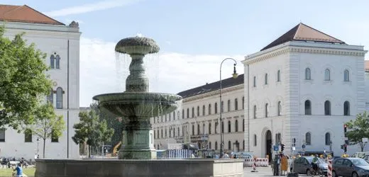 Ludwig-Maximilians-Universität in München: Hacker erbeutet Daten von Studierenden