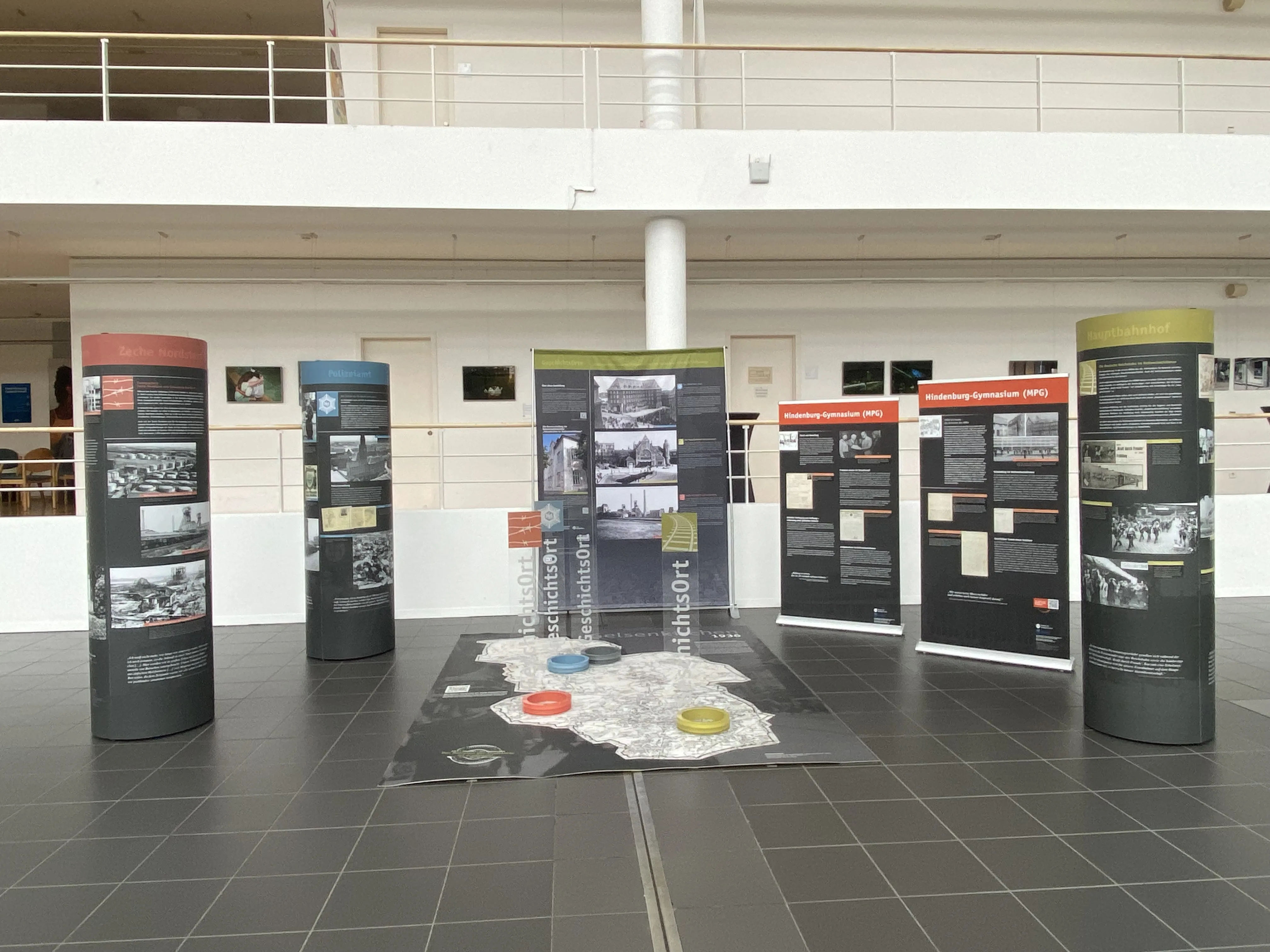 „GeschichtsOrte“ – Dokumentationsstätte „Gelsenkirchen im Nationalsozialismus unterwegs“ - Ausstellung macht während der Sommerferien 2026 Station im Wissenschaftspark
