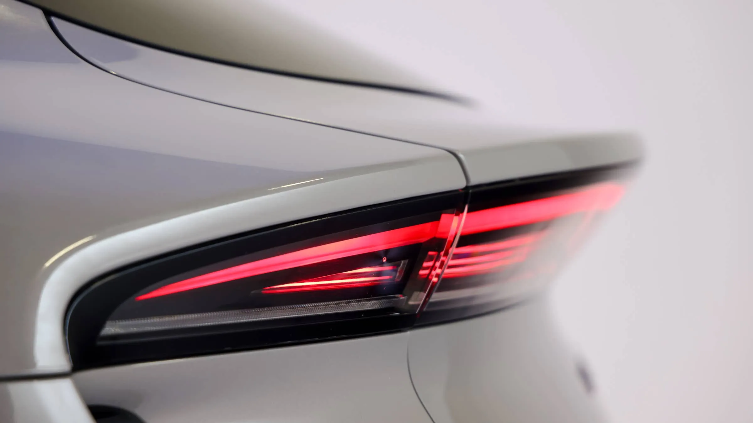 VW ID. Cross vs. Xpeng P03: Dieser Vergleich tut irre weh
