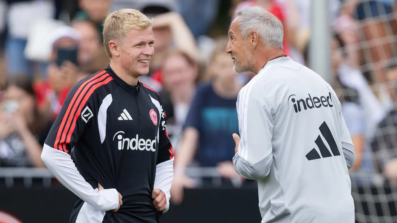 Taktik, Personal, Gebote - Die ersten Hütter-Tendenzen bei Eintracht