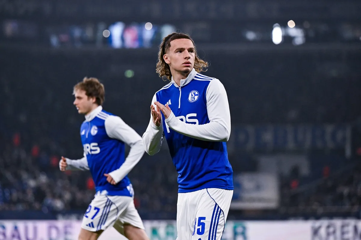 Wechsel in Liga zwei! Schalke 04 gibt Talent ab – zumindest vorerst
