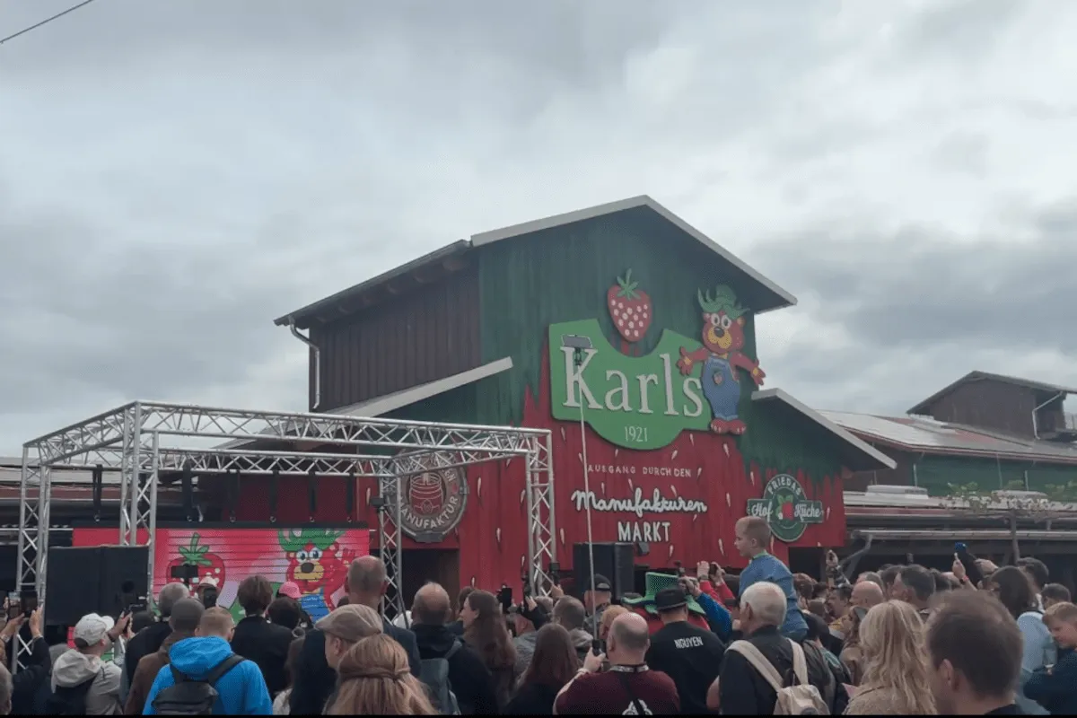 „Karls Erlebnis-Dorf“ in Oberhausen: So weit kommst du mit 20 Euro