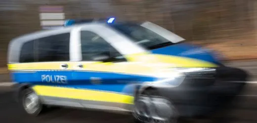 Koblenz: Mann liefert sich Verfolgungsjagd mit Polizei und kommt mit dreistem Trick nicht durch
