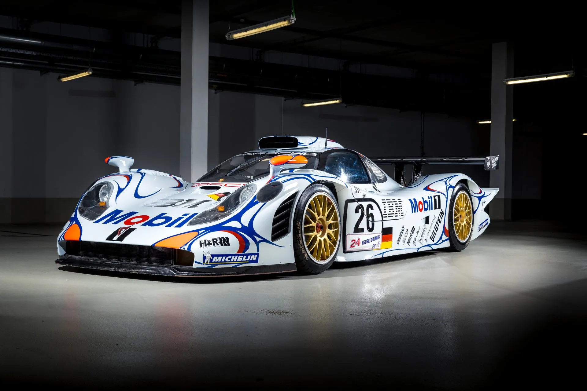 Rennwagen Porsche 911 GT1 '98 im Porsche Museum in Stuttgart